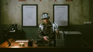 Задник к сериалу "Охотник за дезертирами" #1398581