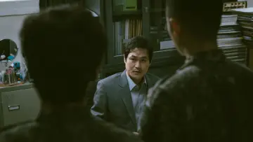 Задник к сериалу "Охотник за дезертирами" #1398585