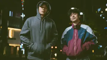 Задник к сериалу "Охотник за дезертирами" #1398587