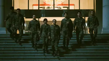Задник к сериалу "Охотник за дезертирами" #1398616