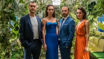 Задник к сериалу "Последнее лето" #1428913
