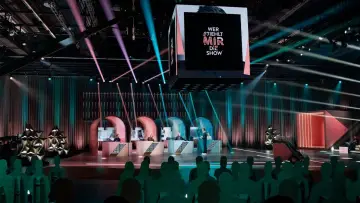 Задник к сериалу "Wer stiehlt mir die Show?" #1669925