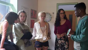 Задник к сериалу "Один из нас лжёт" #1466102