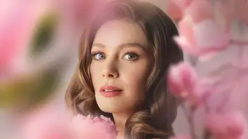 Задник к сериалу "Девушка за стеклом" #1405978