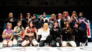 Задник к сериалу "Stardom на Stardom World" #1219097