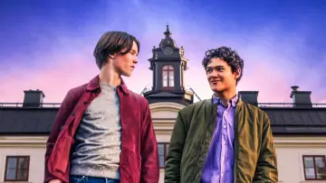 Задник к сериалу "Молодые монархи" #1404244