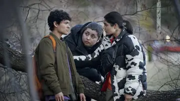 Задник к сериалу "Молодые монархи" #1404268