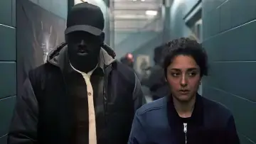 Задник к сериалу "Вторжение" #1321131