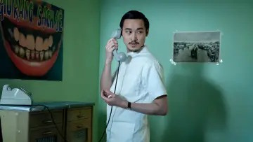 Задник к сериалу "Сочувствующий" #1405899