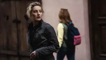 Задник к сериалу "Фурия" #1823434
