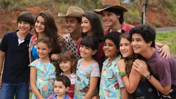 Задник к сериалу "Gaby Estrella" #1540649