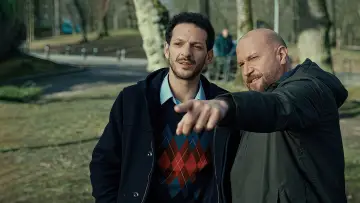Задник к сериалу "Французские Мэнсы" #1442581