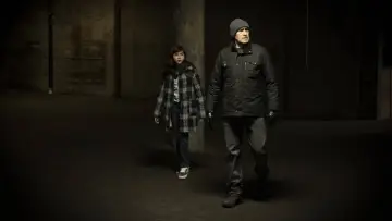 Задник к сериалу "Впусти меня" #1785355