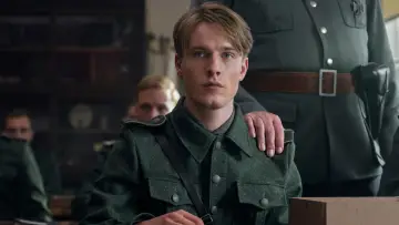 Задник к сериалу "Весь невидимый нам свет" #1447728