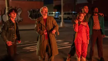 Задник к сериалу "Город в огне" #1449490