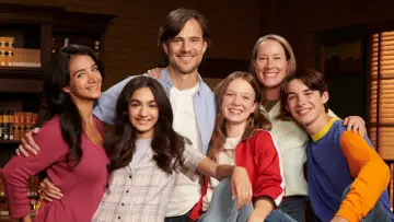 Задник к сериалу "Ruby and the Well" #1669350