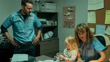 Задник к сериалу "Побочный эффект: смерть" #1465741