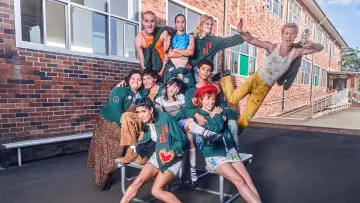Задник к сериалу "Школа разбитых сердец" #1413453