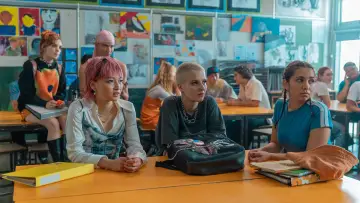 Задник к сериалу "Школа разбитых сердец" #1413469
