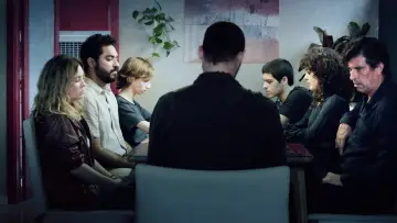 Задник к сериалу "Os Outros" #1498324