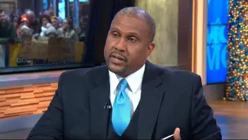 Задник к сериалу "Tavis Smiley" #1429577
