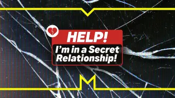 Задник к сериалу "Help! I