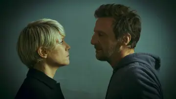 Задник к сериалу "Парижские фурии" #1430343