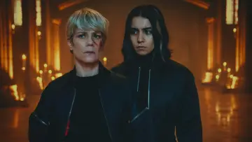 Задник к сериалу "Парижские фурии" #1430344