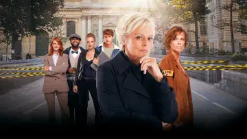 Задник к сериалу "Master Crimes" #1504717