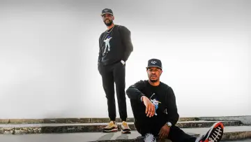 Задник к сериалу "Grails: When Sneakers Change the Game" #1427294