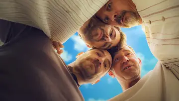 Задник к сериалу "Альфа-самцы" #1379972