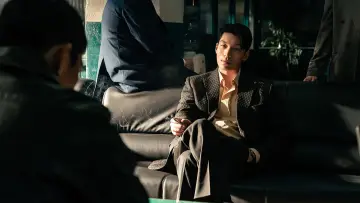 Задник к сериалу "Худшее из зол" #1453598