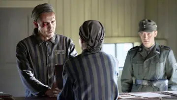 Задник к сериалу "Татуировщик из Освенцима" #1849917