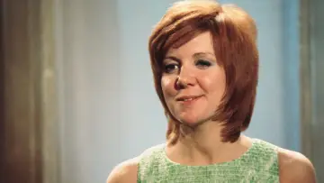 Задник к сериалу "Cilla" #1664905