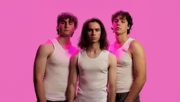 Задник к сериалу "Single, Out" #1608129