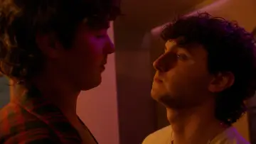 Задник к сериалу "Single, Out" #1608156