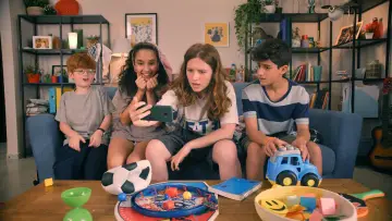 Задник к сериалу "לבד בבית" #1671318