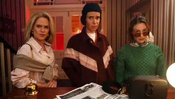 Задник к сериалу "Как попасть в рай из Белфаста" #1481837