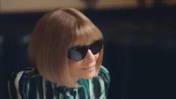 Задник к сериалу "In Vogue: 90-е" #1444580