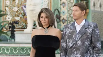 Задник к сериалу "Выжить в..." #1436768