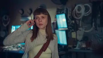 Задник к сериалу "Тела" #1466688