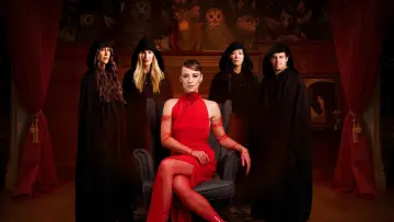 Задник к сериалу "Предатели: Канада" #1551492