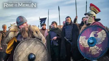 Задник к сериалу "Цикл Пендрагона: Восхождение Мерлина" #1473774