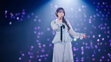 Задник к сериалу "아이유 콘서트 Live Clip" #1602374