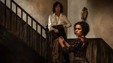 Задник к сериалу "Крутые девчонки" #1802999