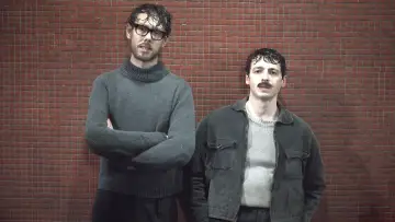 Задник к сериалу "Ничего не говори" #1440739
