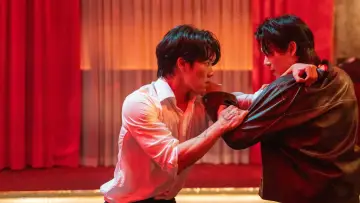 Задник к сериалу "ทำไมต้องเป็นเธอทุกที" #1551527