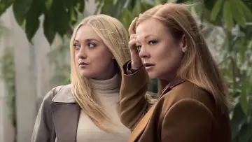 Задник к сериалу "Во всём виновата она" #1416828