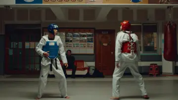Задник к сериалу "태권도의 저주를 풀어줘" #1826529
