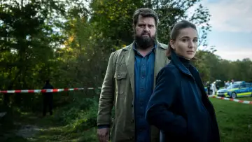 Задник к сериалу "Behringer und die Toten - Ein Bamberg-Krimi" #1609109
